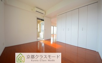 洋室6.7帖