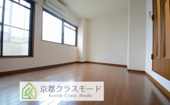Room7