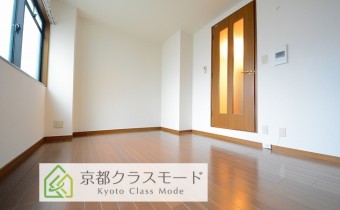Room7