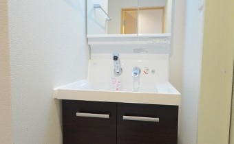 独立洗面台