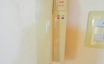 インターホン