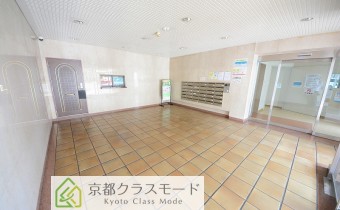 マンションエントランス