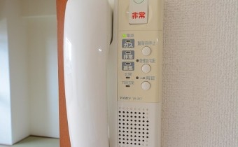 インターホン