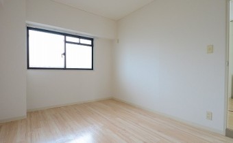 洋室6帖・別アングル