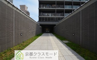 京都風・和モダンなエントランス