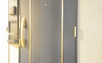 玄関ドア