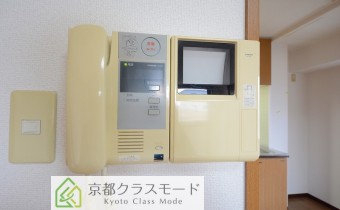 ※室内写真は同マンション内・別タイプの参考画像となります。