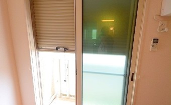 シャッター雨戸