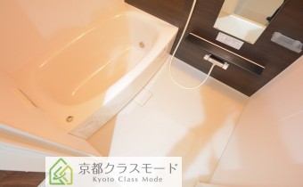 追い炊き機能付きバスルーム