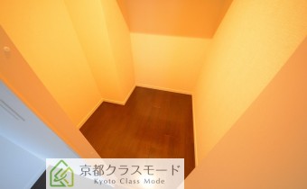 ウォークインクローゼット①・別アングル