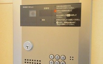 オートロック