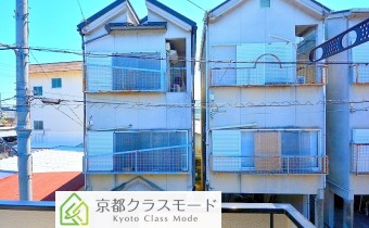 バルコニーから