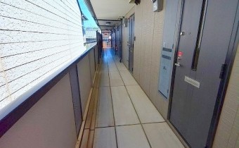 共用廊下