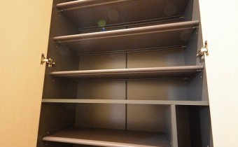 シューズボックス