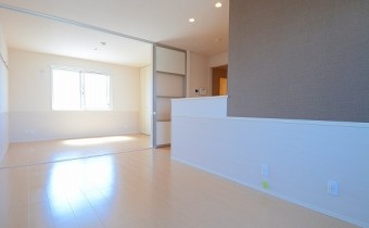 LDK12.5帖＋洋室6帖