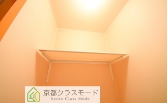 トイレ収納棚