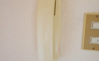 インターホン