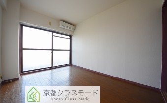 洋室6帖①・別アングル