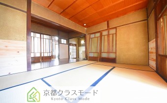 まさに「京町家」という感じの室内です♪