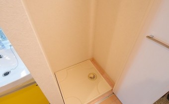 洗濯機置き場　収納できます♪