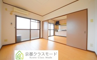 Room6
