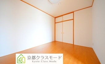 Room6
