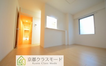 カウンターキッチンタイプのコンパクトなリビングダイニング♪