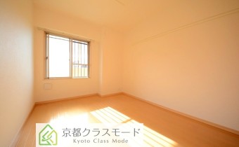 Room6