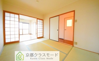 和室6帖　※同マンション別室の写真です