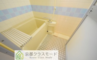 バスルーム　※室内写真は106号のものです