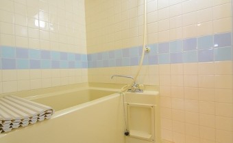 バスルーム　※室内写真は106号のものです