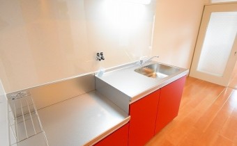 キッチン　※室内写真は106号のものです
