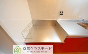 2口ガスコンロ設置可　※室内写真は106号のものです