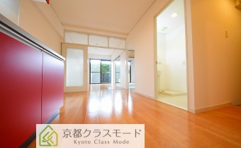 ＤＫ8帖　※室内写真は106号のものです