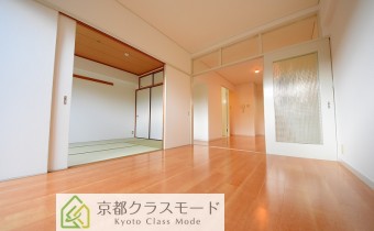 洋6帖　※室内写真は106号のものです