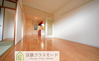 洋6帖　※室内写真は106号のものです