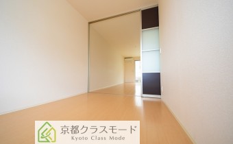 洋室5帖・別アングル