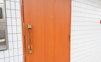 玄関ドア