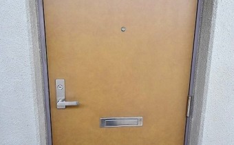 玄関ドア