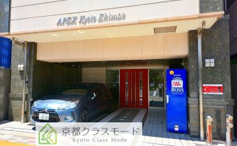 マンションエントランス