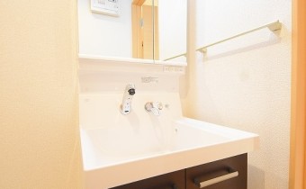 独立洗面台