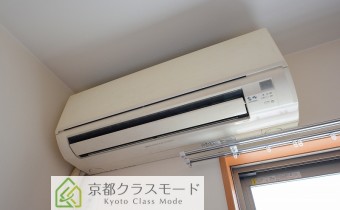 ※室内写真は同マンション内の別タイプのお部屋になります。
