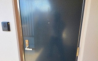 玄関ドア