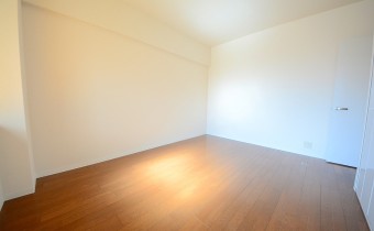 洋室7.64帖・別アングル