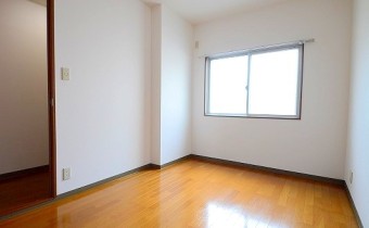 洋室6帖・別アングル