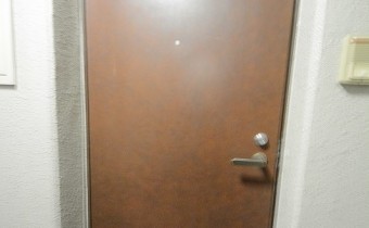 玄関ドア