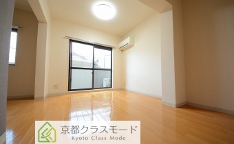 洋室10帖