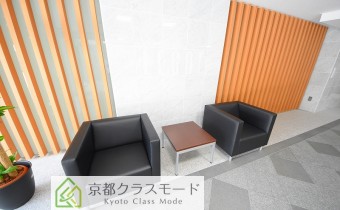 ホールの椅子