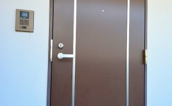 ※室内写真は同マンション内・別タイプの参考画像となります。