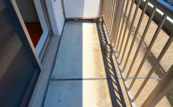 ※室内写真は同マンション内・別タイプの参考画像となります。